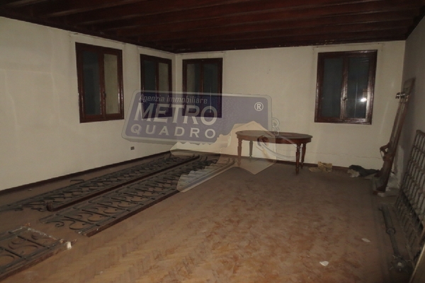 salotto 1°piano - RUSTICO THIENE (VI)